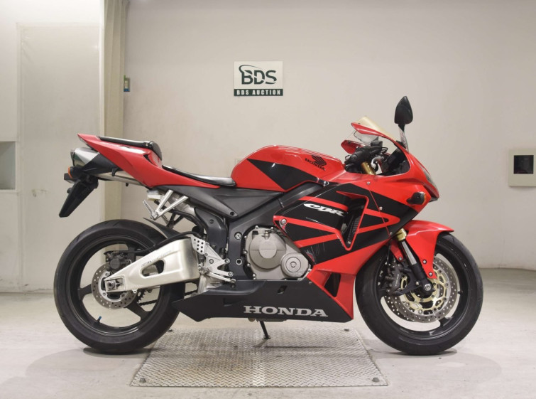 Мотоцикл Honda CBR600RR-2 з пробігом 82055 km