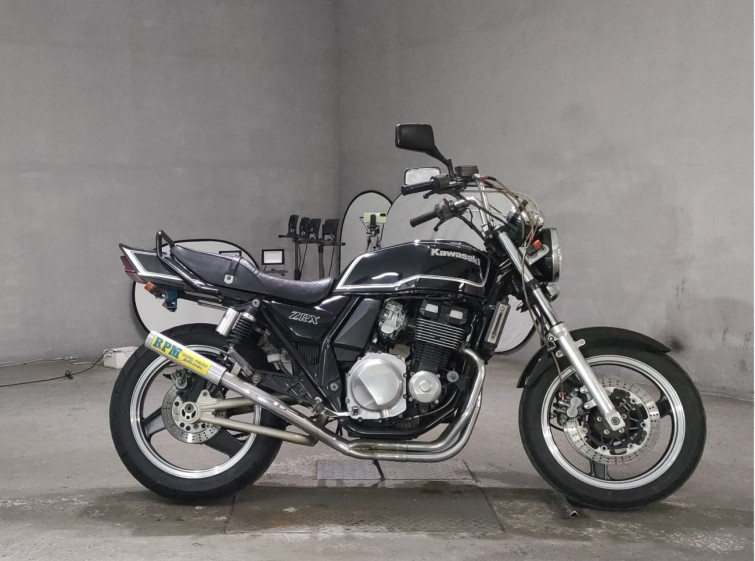 Мотоцикл Kawasaki ZRX400 з пробігом 63998 km