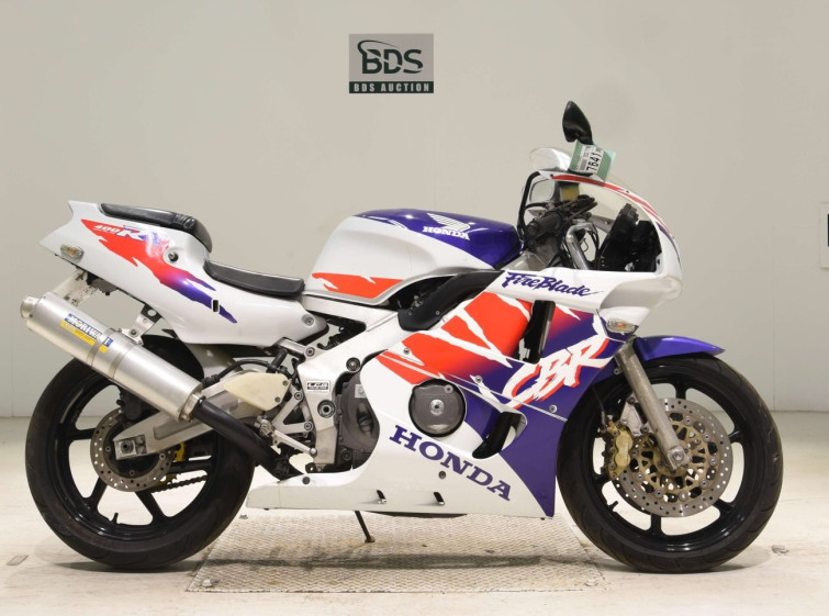 Мотоцикл Honda CBR400RR з пробігом 16441 km