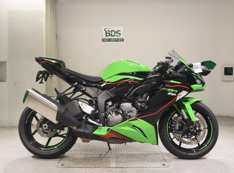Мотоцикл Kawasaki ZX-6R с пробегом 10189 km