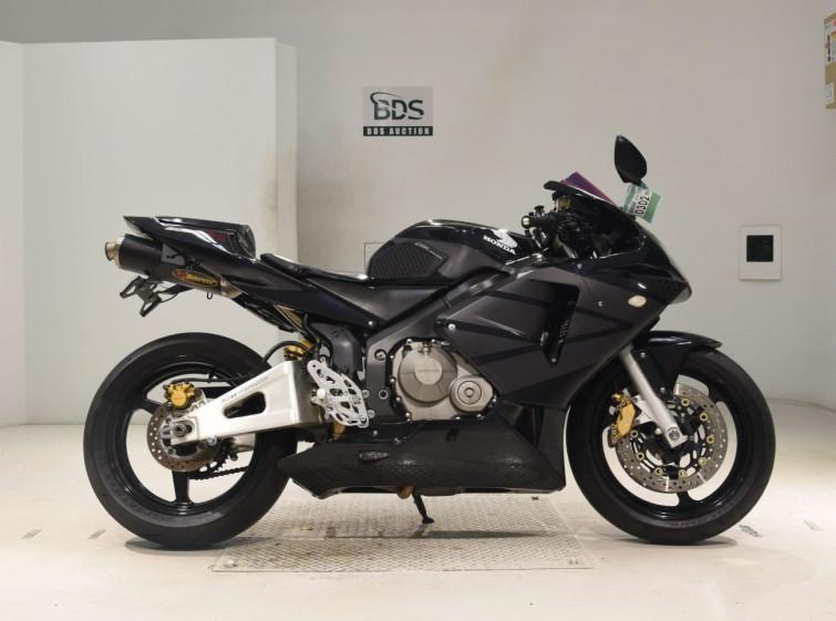 Мотоцикл Honda CBR600RR з пробігом 15462 km