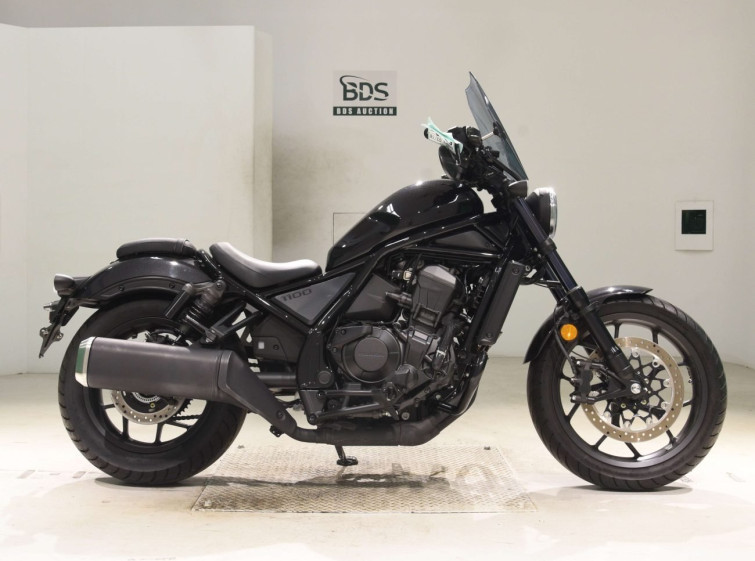Мотоцикл Honda rebel 1100 з пробігом 600 km