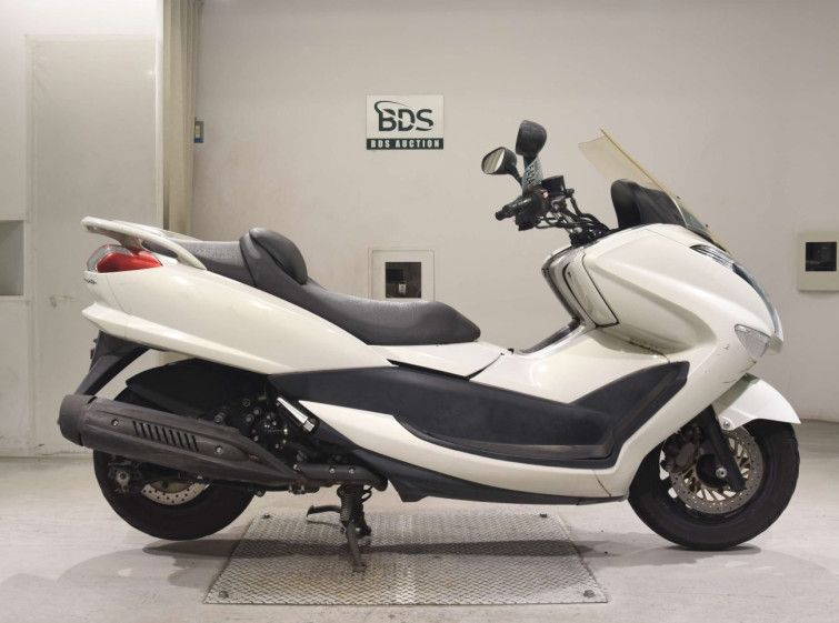 Мотоцикл Yamaha MAJESTY 250-3 с пробегом 62772 km