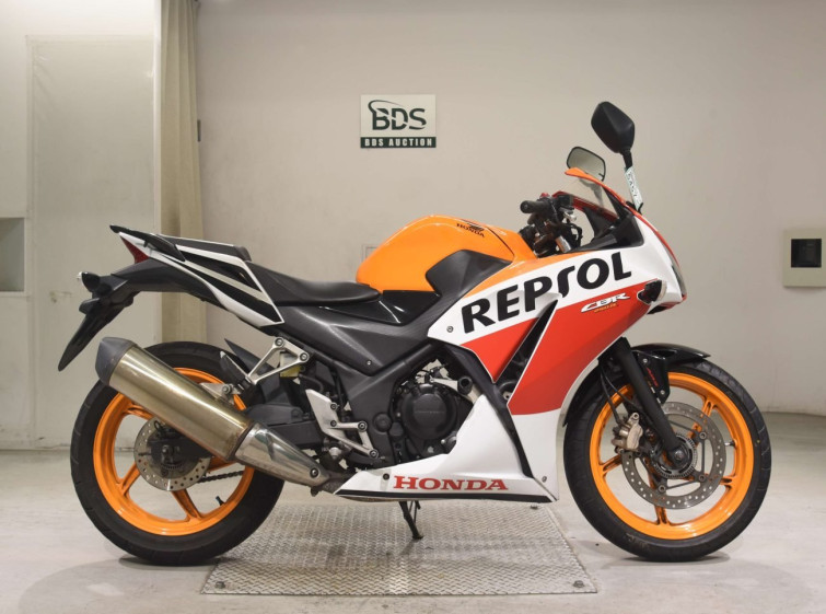 Мотоцикл Honda CBR250R с пробегом 104980 km