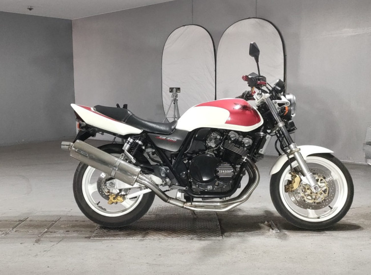 Мотоцикл Honda CB400SFV з пробігом 35267 km