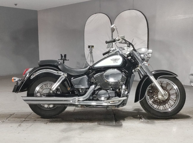 Мотоцикл Honda SHADOW400