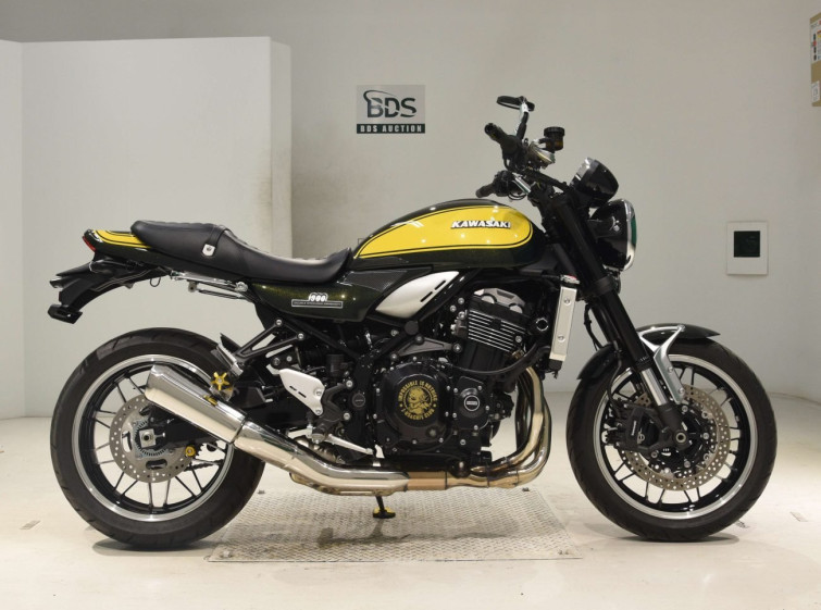 Мотоцикл Kawasaki Z900RS з пробігом 1632 km