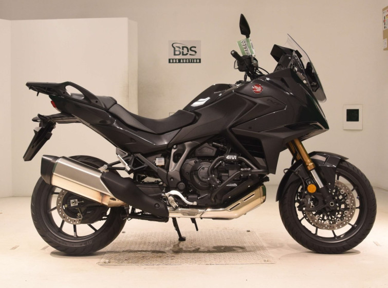 Мотоцикл Honda NT1100 з пробігом 11429 km