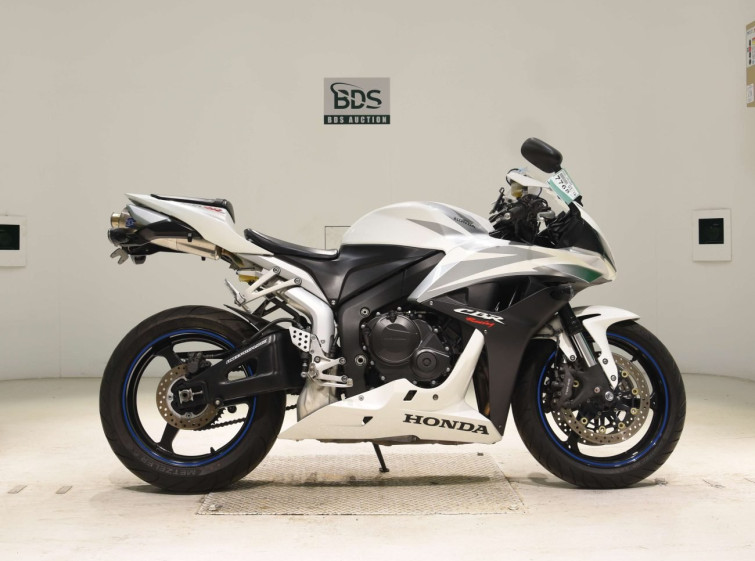 Мотоцикл Honda CBR600RR-3 з пробігом 17712 km