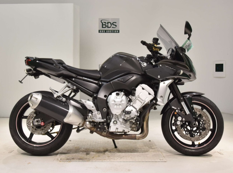 Мотоцикл Yamaha FZ-1 FAZER с пробегом 44559 km