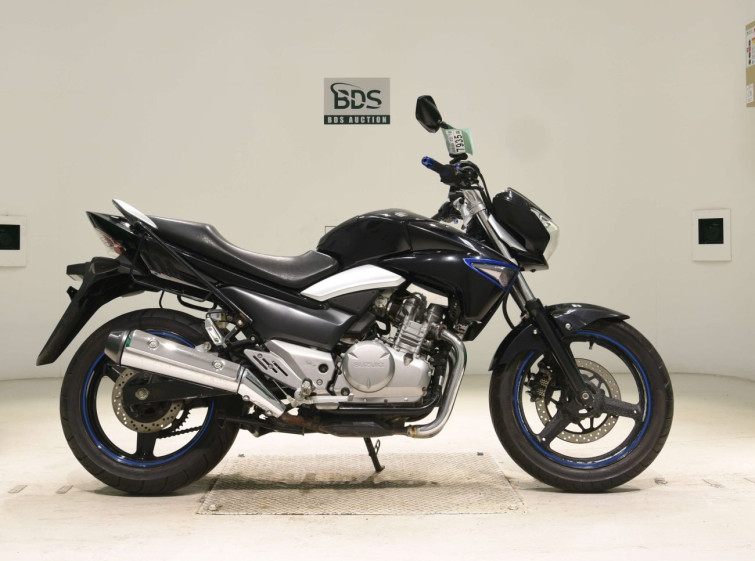 Мотоцикл Suzuki GSR250 з пробігом 20464 km
