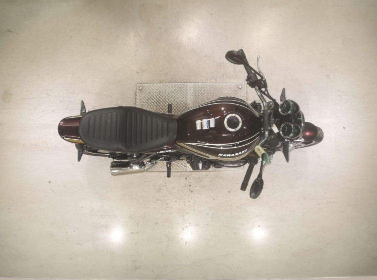 Мотоцикл Kawasaki Z900RS з пробігом 851 km