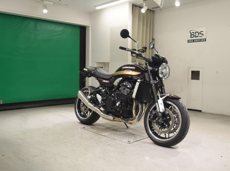 Мотоцикл Kawasaki Z900RS з пробігом 851 km