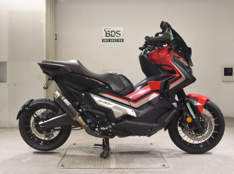 Мотоцикл Honda X-ADV750 с пробегом 25907 km