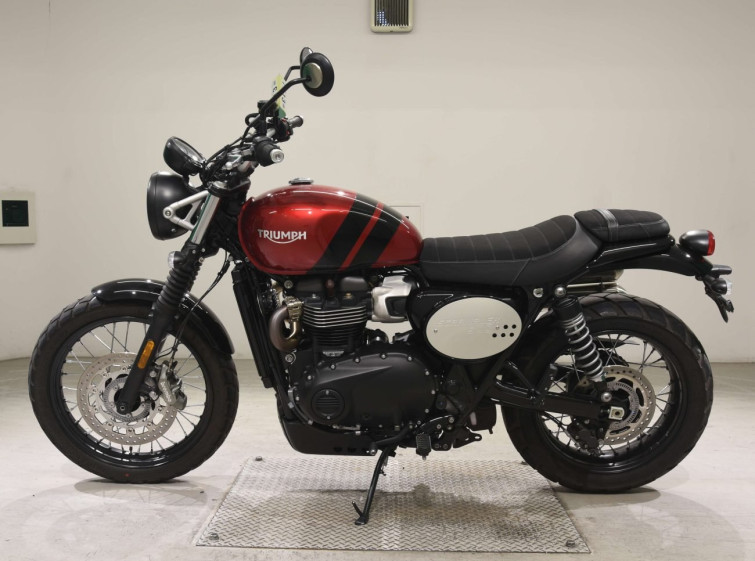 Мотоцикл Triumph SCRAMBLER 900 з пробігом 9573 km