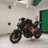 Мотоцикл KTM 1290 SUPER DUKE R з пробігом 28507 km