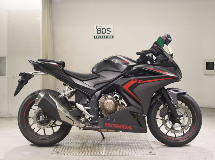 Мотоцикл Honda CBR400R-2 с пробегом 30994 km