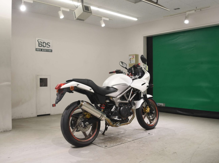Мотоцикл Honda VTR-F250 с пробегом 25909 km