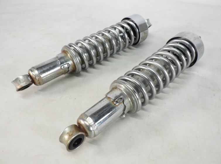 Мотоцикл Yamaha SR400 з пробігом 7715 km