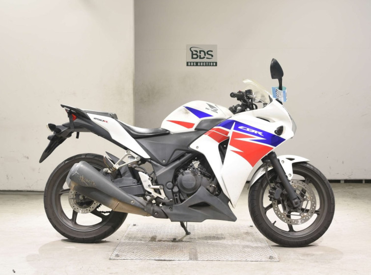 Мотоцикл Honda CBR250R с пробегом 101737 km