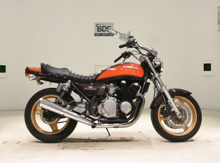 Мотоцикл Kawasaki ZEPHYR750 с пробегом 25589 km