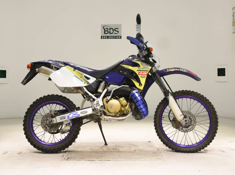 Мотоцикл Honda CRM250AR с пробегом 9779 km