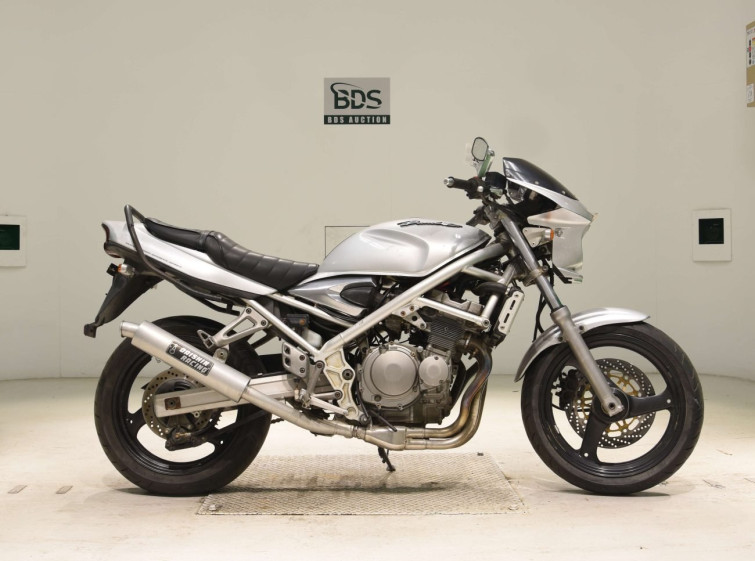 Мотоцикл Suzuki BANDIT250 з пробігом 37731 km