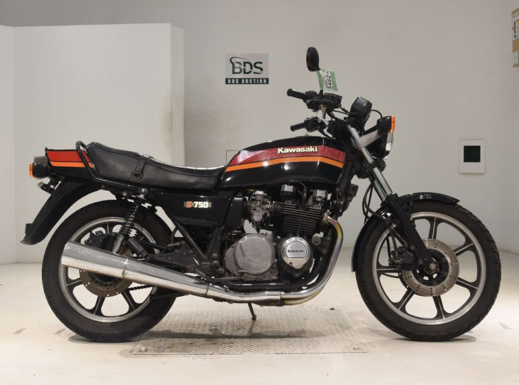 Мотоцикл Kawasaki Z750GP з пробігом 79990 km