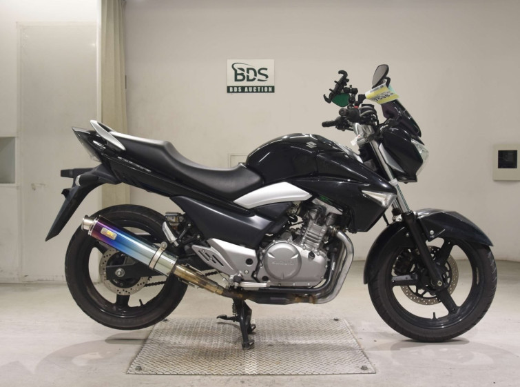 Мотоцикл Suzuki GSR250 з пробігом 19692 km