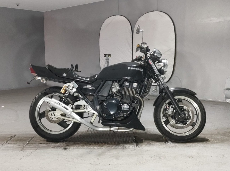 Мотоцикл Kawasaki ZRX400 с пробегом 47679 km