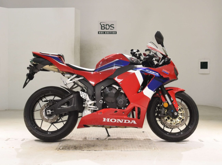 Мотоцикл Honda CBR600RR з пробігом 8553 km