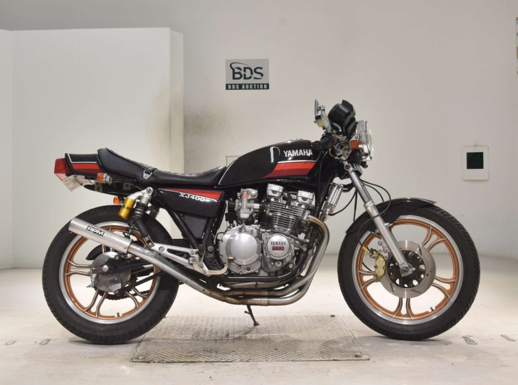 Мотоцикл Yamaha XJ400 з пробігом 4113 km