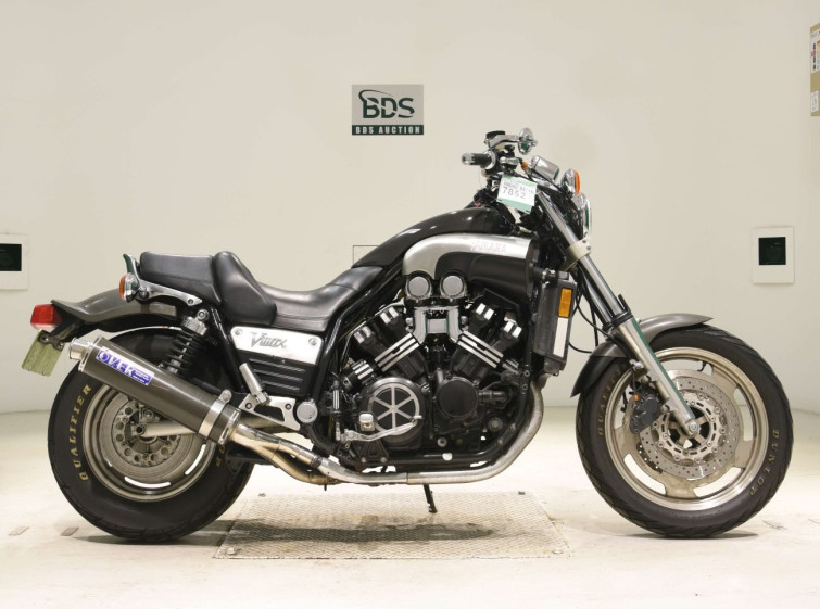Мотоцикл Yamaha V-MAX1200 с пробегом 32412 km