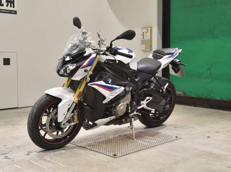 Мотоцикл BMW S1000R з пробігом 16383 km