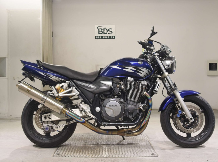 Мотоцикл Yamaha XJR1300 з пробігом 45009 km