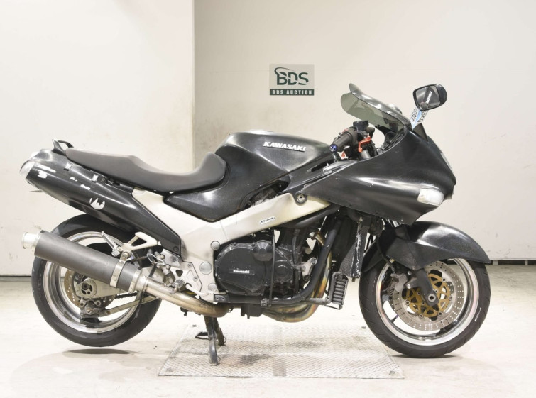 Мотоцикл Kawasaki ZZ-R1100 с пробегом 69737 km
