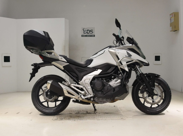 Мотоцикл Honda NC750X з пробігом 14406 km