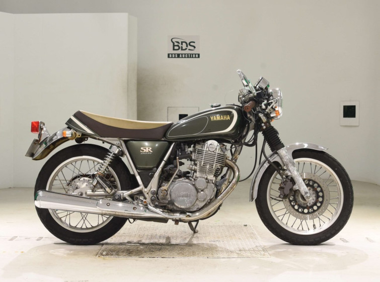 Мотоцикл Yamaha SR400 з пробігом 12765 km