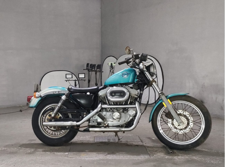 Мотоцикл HD SPORTSTER XLH883 з пробігом 18004 km