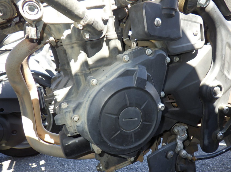 Мотоцикл Yamaha YZF-R25 с пробегом 33707 km