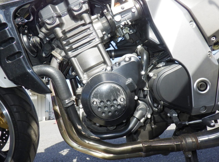 Мотоцикл Kawasaki Z1000