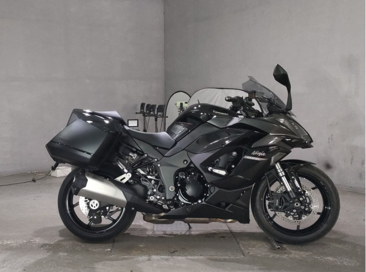 Мотоцикл Kawasaki NINJA1000SX с пробегом 15382 km