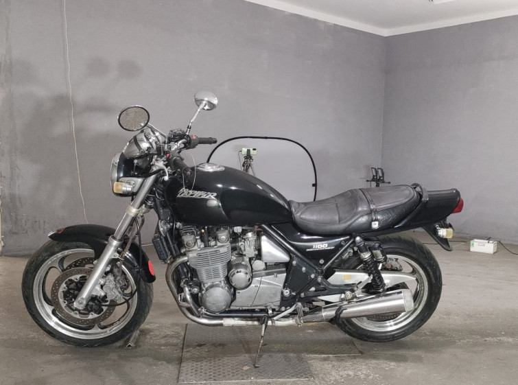 Мотоцикл Kawasaki ZEPHYR1100 с пробегом 43196 km
