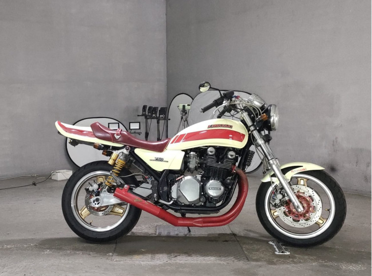 Мотоцикл Kawasaki ZEPHYR750 с пробегом 58911 km