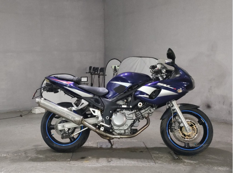 Мотоцикл Suzuki SV400S з пробігом 21031 km