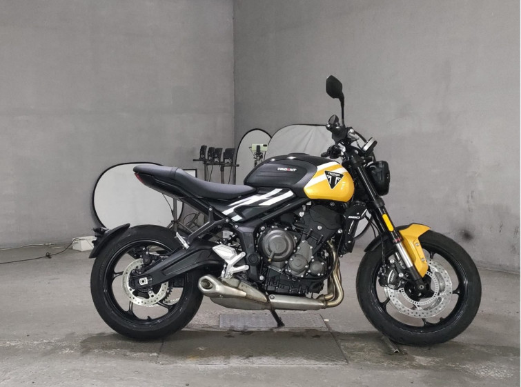 Мотоцикл Triumph TRIDENT660 з пробігом 1 km