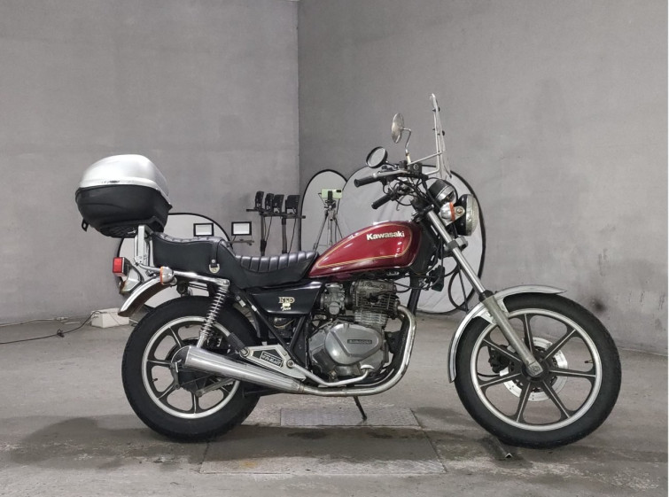 Мотоцикл Kawasaki Z250LTD з пробігом 14284 km