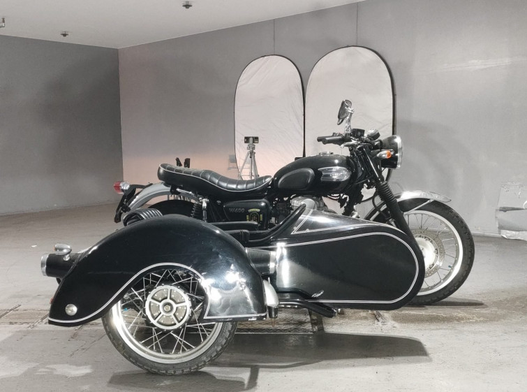 Мотоцикл Kawasaki W400 с пробегом 7727 km