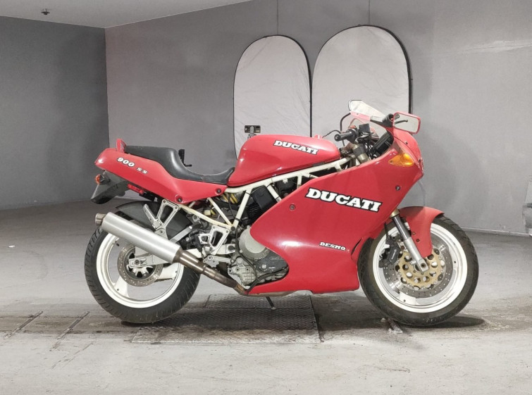 Мотоцикл Ducati 900SS IE с пробегом 13680 km