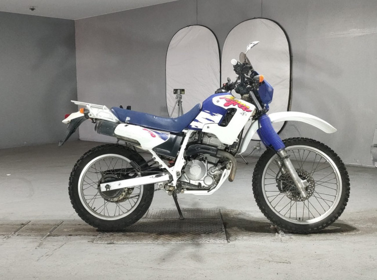 Мотоцикл Honda XL250 DEGREE з пробігом 38977 km